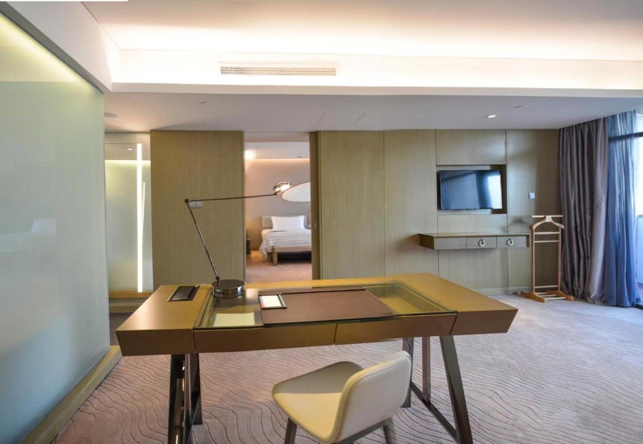 Le Meridien Qingdao West Coast Resort Extérieur photo