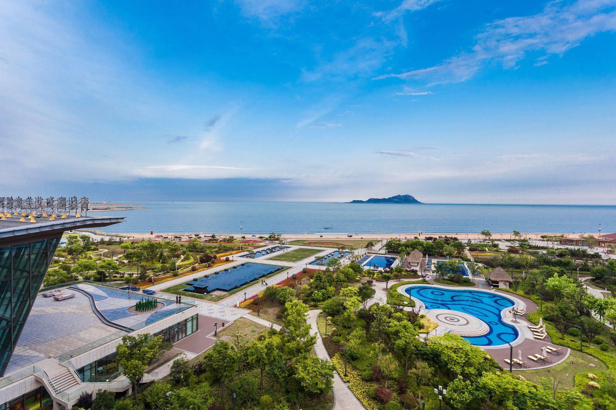 Le Meridien Qingdao West Coast Resort Extérieur photo